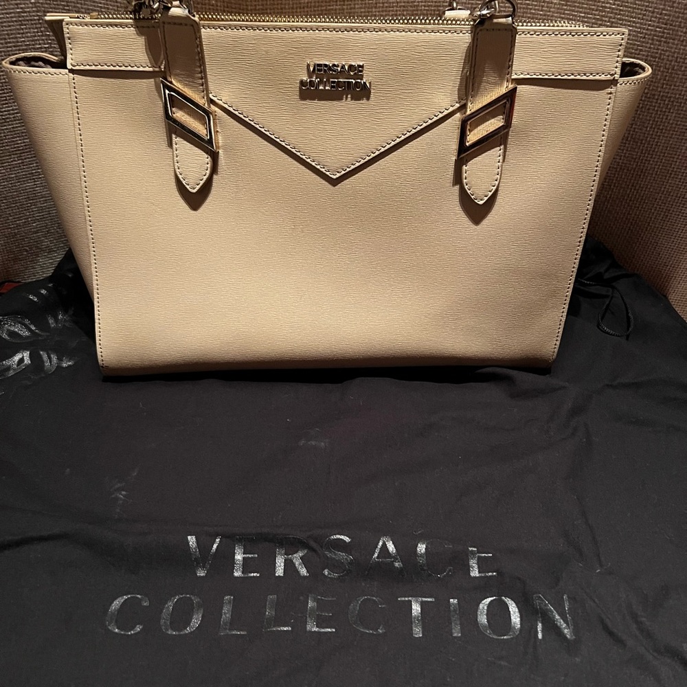 Versace Handbag - Picture 4 of 7